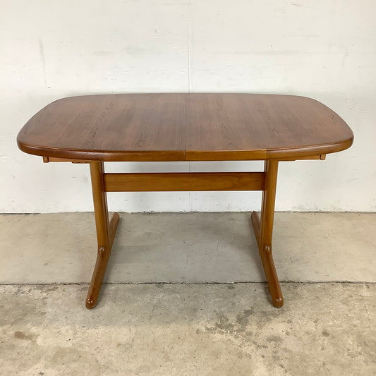 Scandinavian Modern Teak Dining Table With Two Leaves