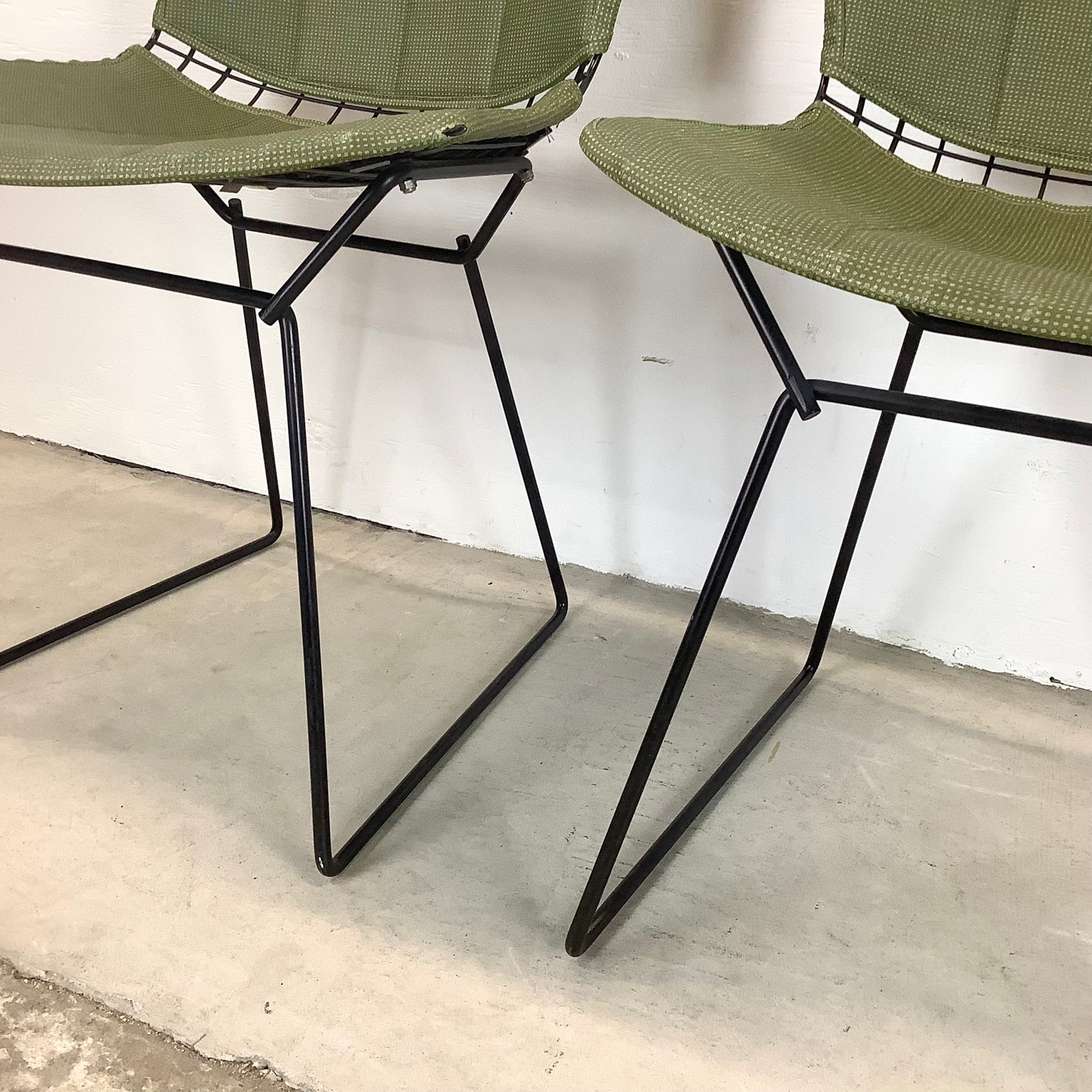 Mid-Century Bertoia Dining Chairs for Knoll