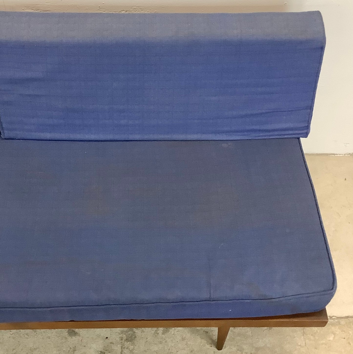 Mid-Century Modern Daybed