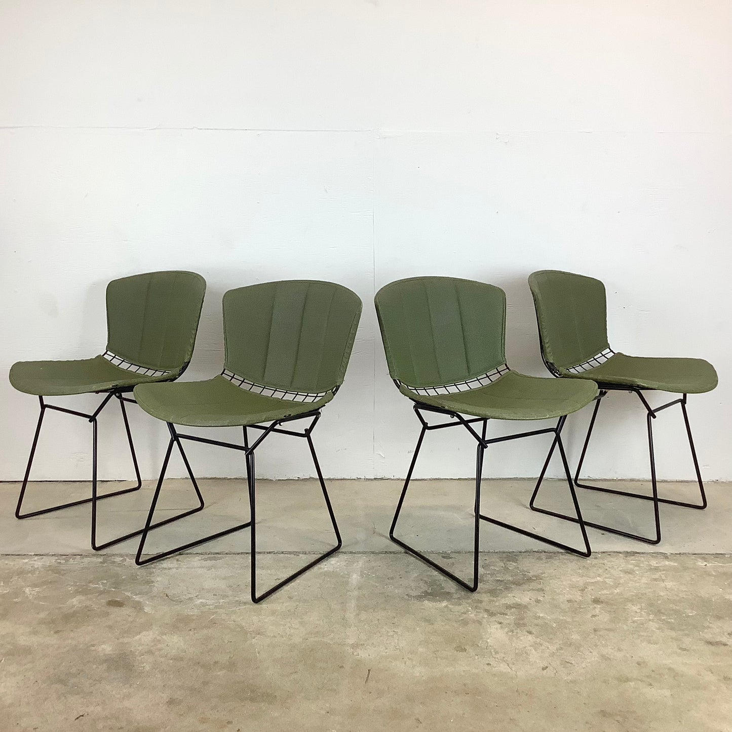 Mid-Century Bertoia Dining Chairs for Knoll