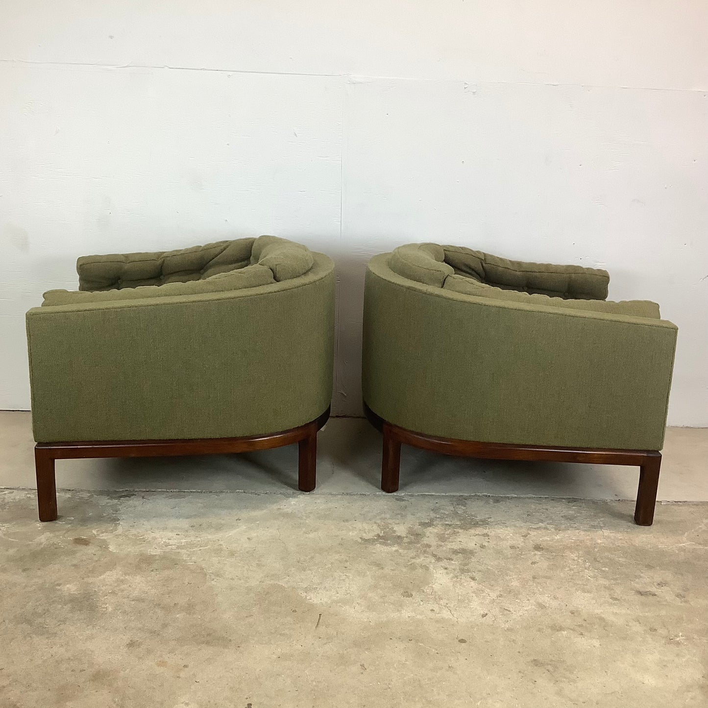 Mid-Century Modern Lounge Chairs by Metropolitan Furniture