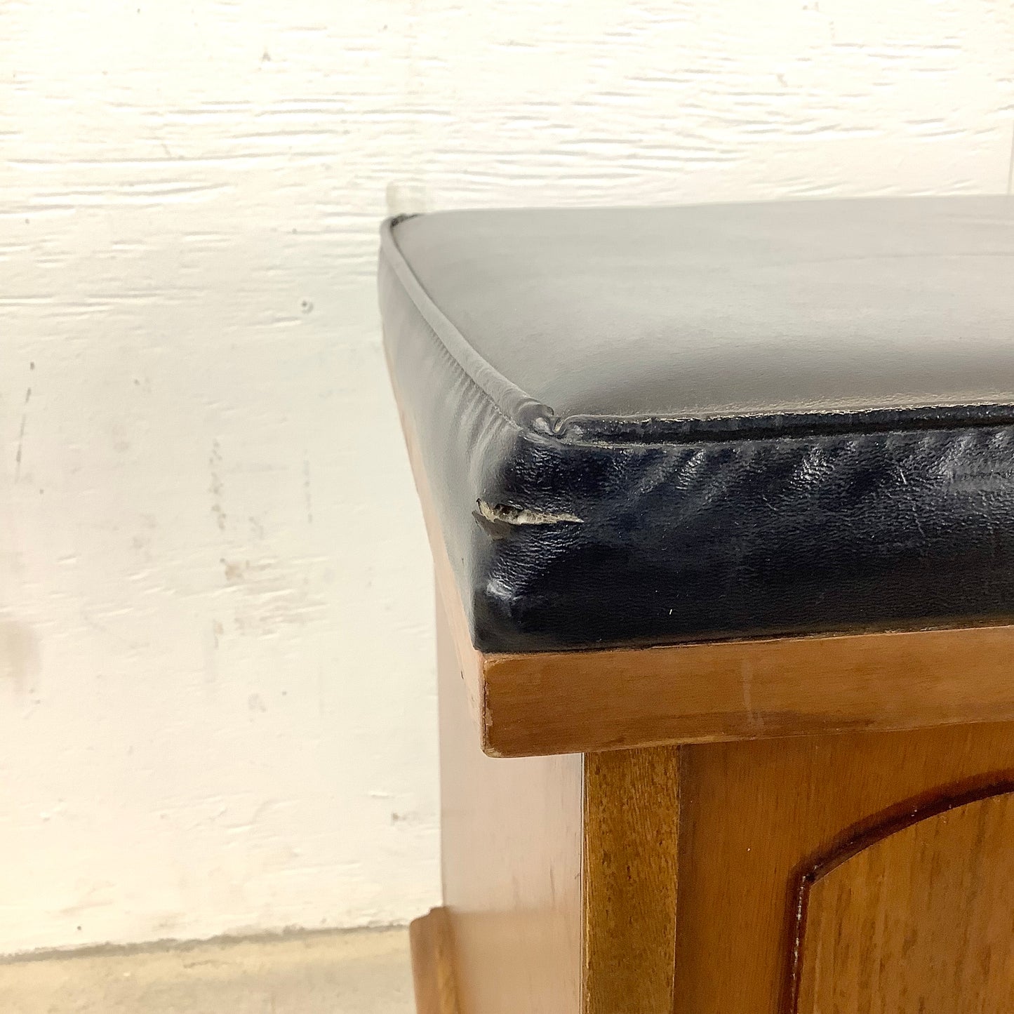 Mid-Century Modern Record Storage Bench from Lane Furniture