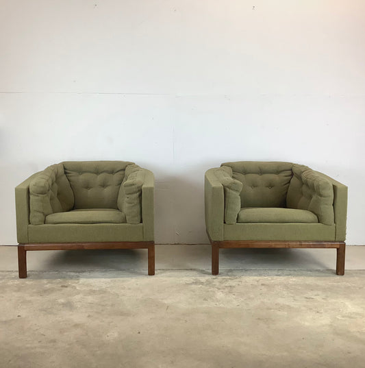 Mid-Century Modern Lounge Chairs by Metropolitan Furniture