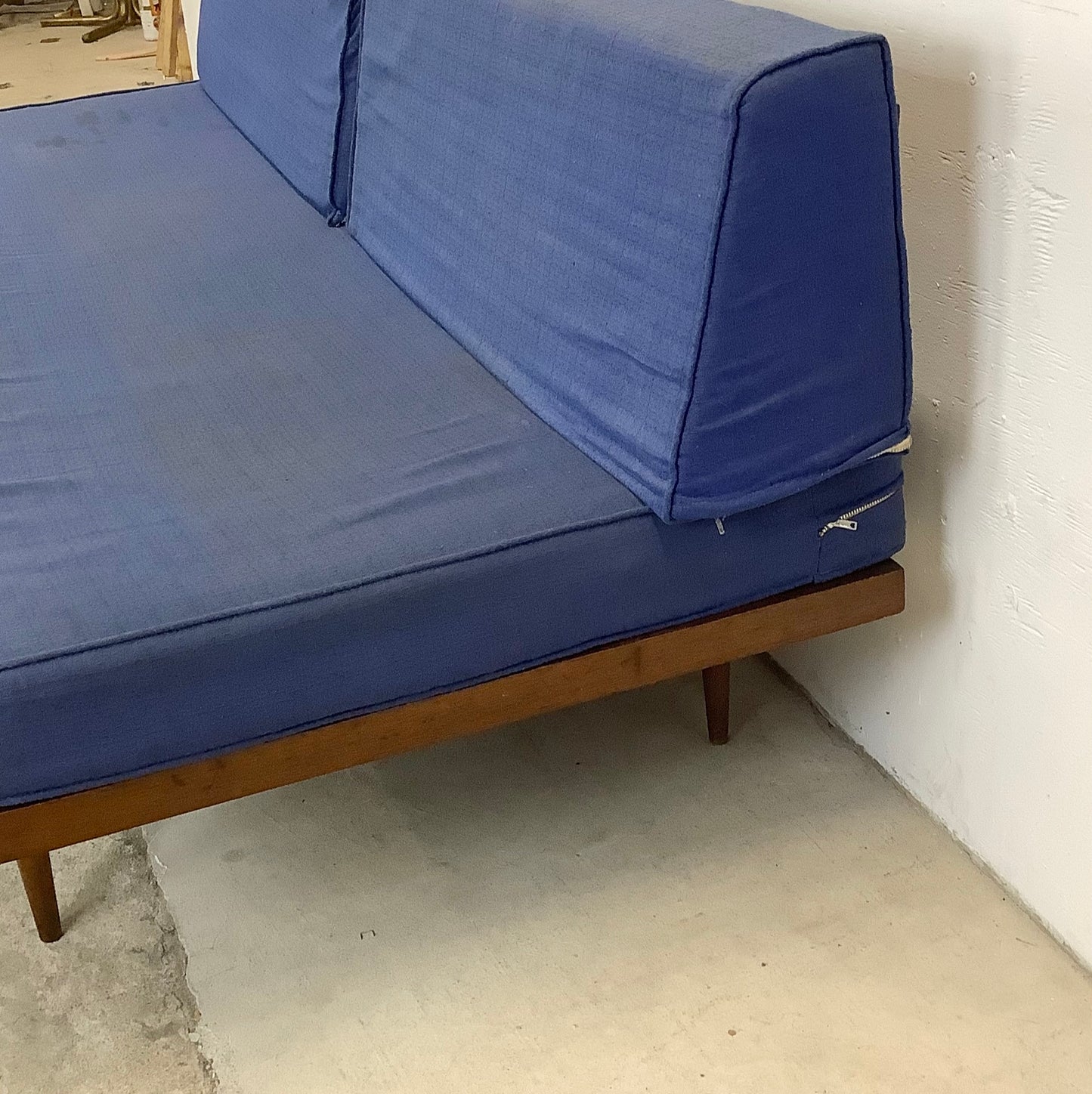 Mid-Century Modern Daybed
